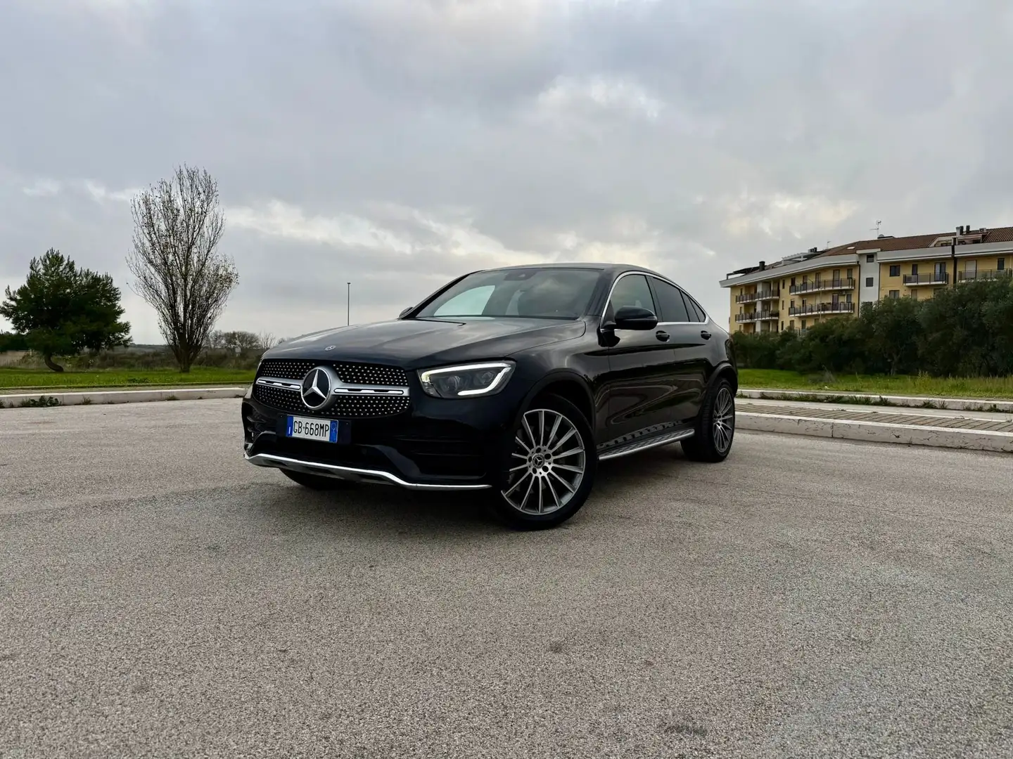 Mercedes-Benz GLC 220 GLC Coupe - Coupe d Premium Plus 4matic auto Nero - 1