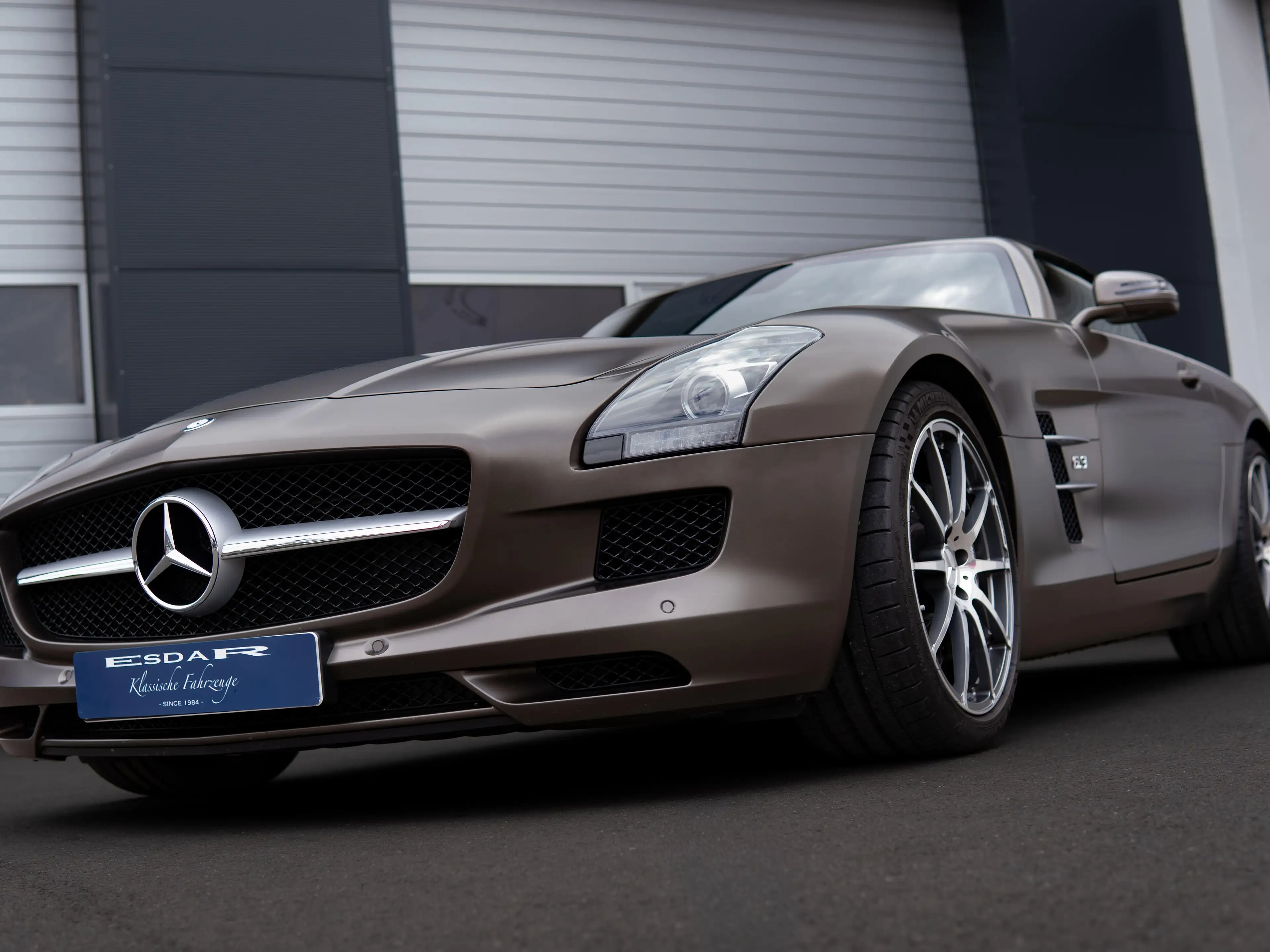 Mercedes-Benz SLS AMG Roadster — photo 7