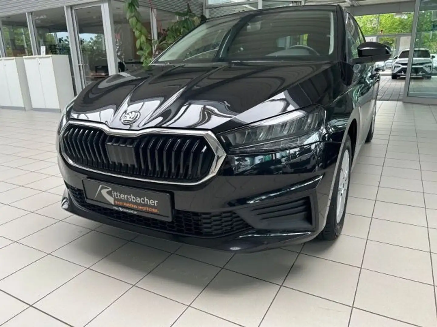 Skoda Fabia 1.0 TSI Ambition PDC Klima Smartlink Schwarz - 2