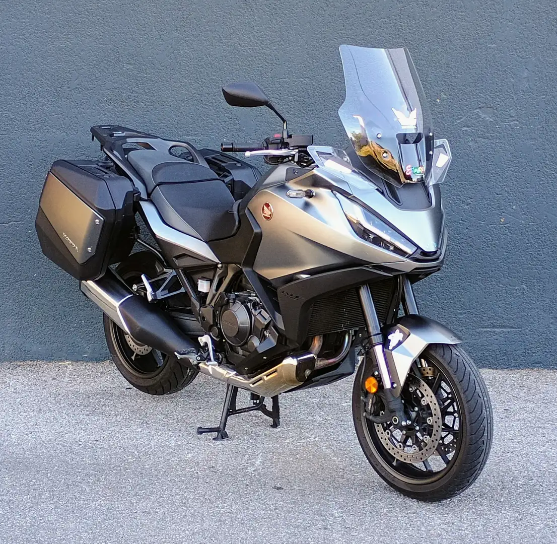 Honda NT 1100 Grey - 1