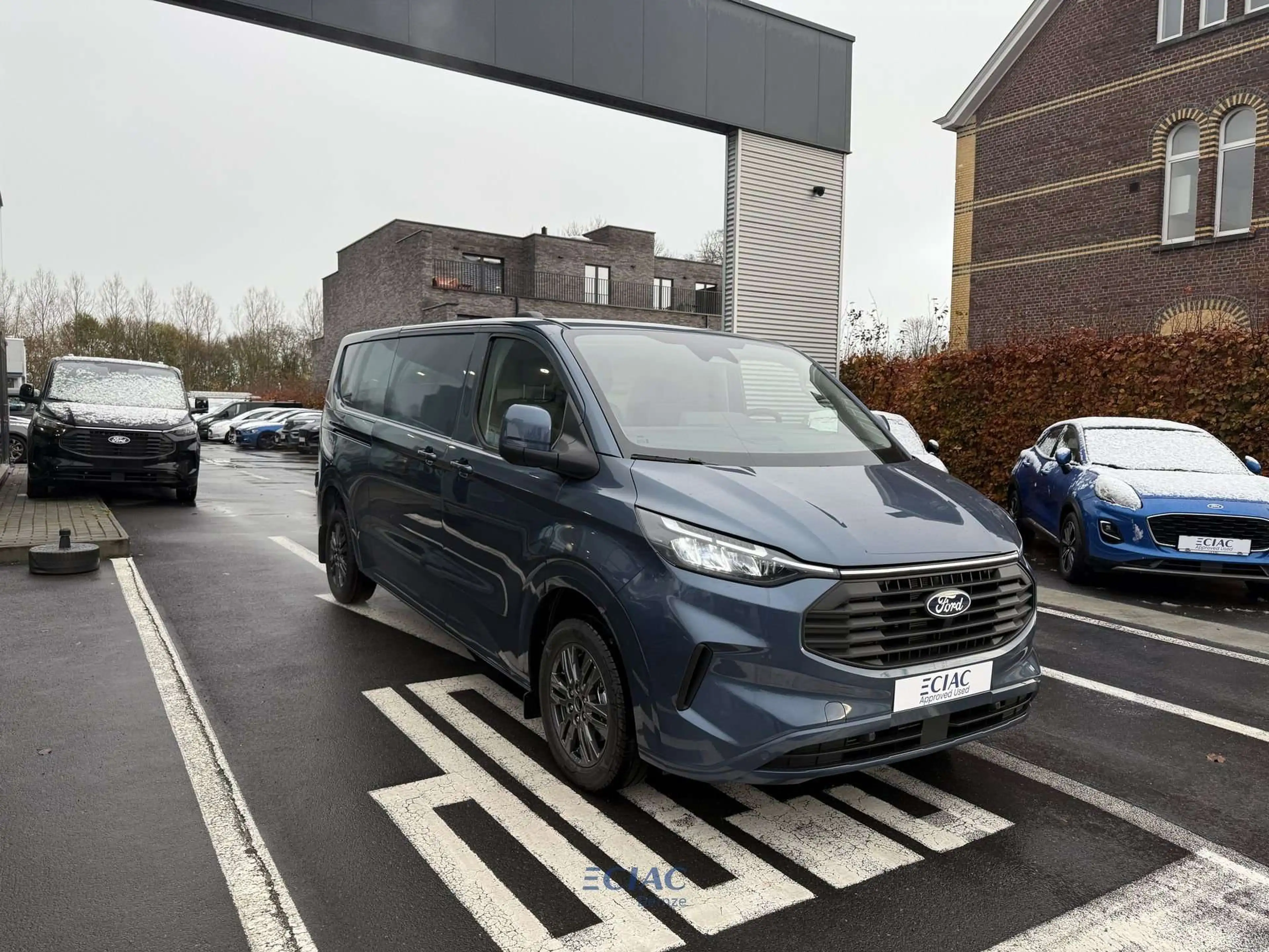 Ford Transit Custom 320L LWB Limited AUT - Garantie tot 2029!! — photo 3