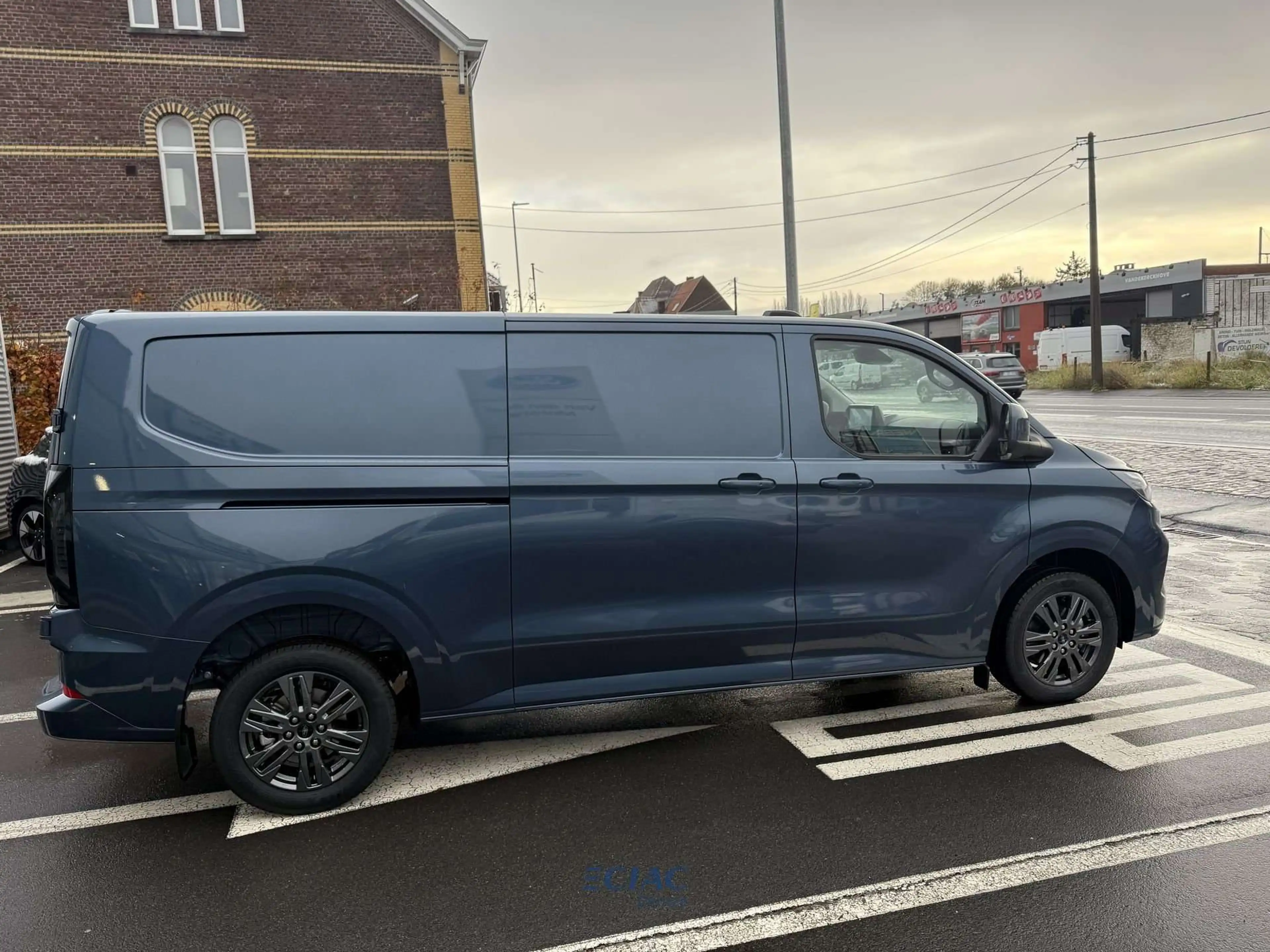 Ford Transit Custom 320L LWB Limited AUT - Garantie tot 2029!! — photo 4