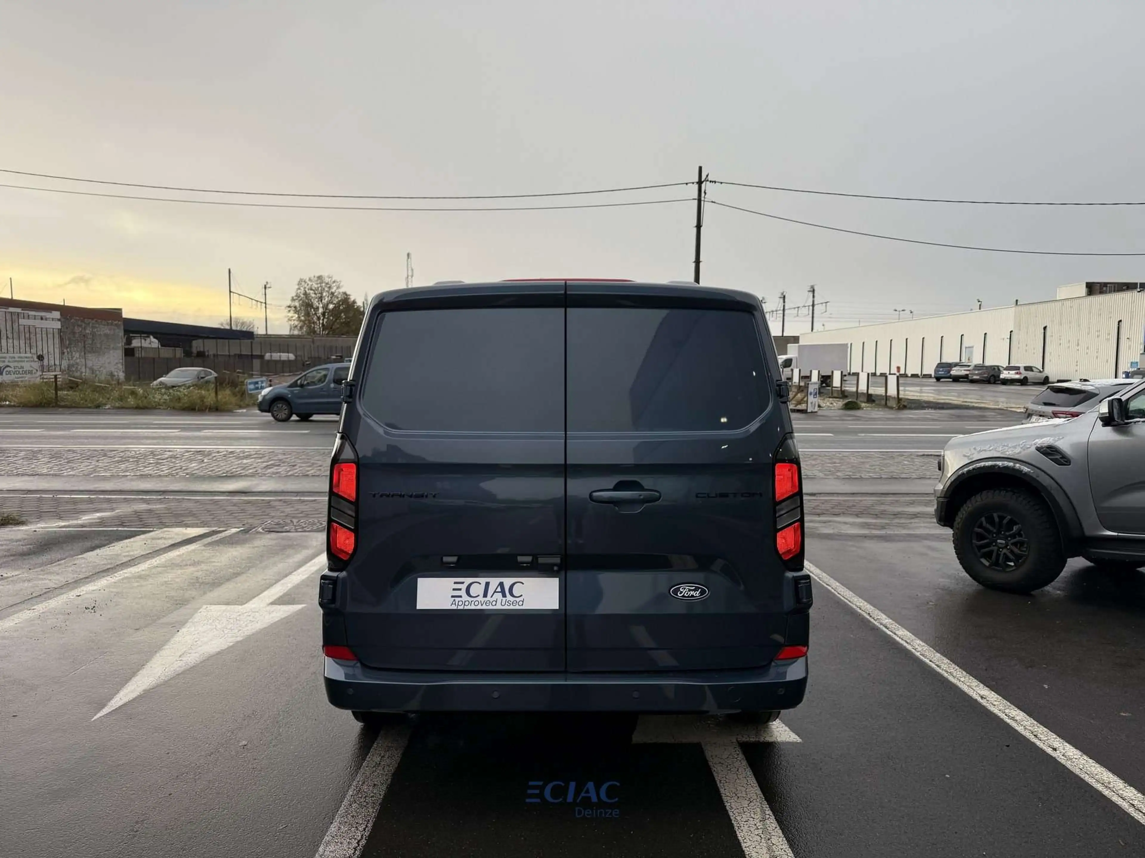 Ford Transit Custom 320L LWB Limited AUT - Garantie tot 2029!! — photo 6