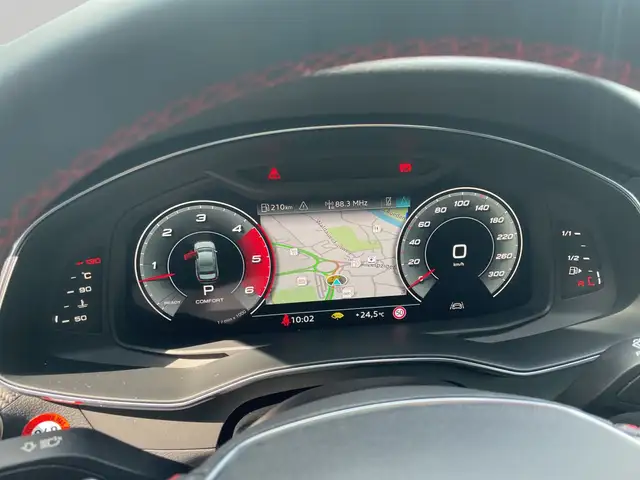 Audi S6 view 13