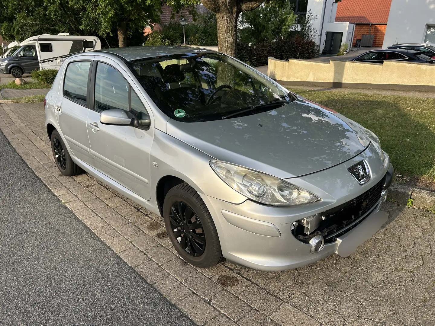 Peugeot 307 2.0 / 140 lim. Automatik TÜV ZV BC Argintiu - 1