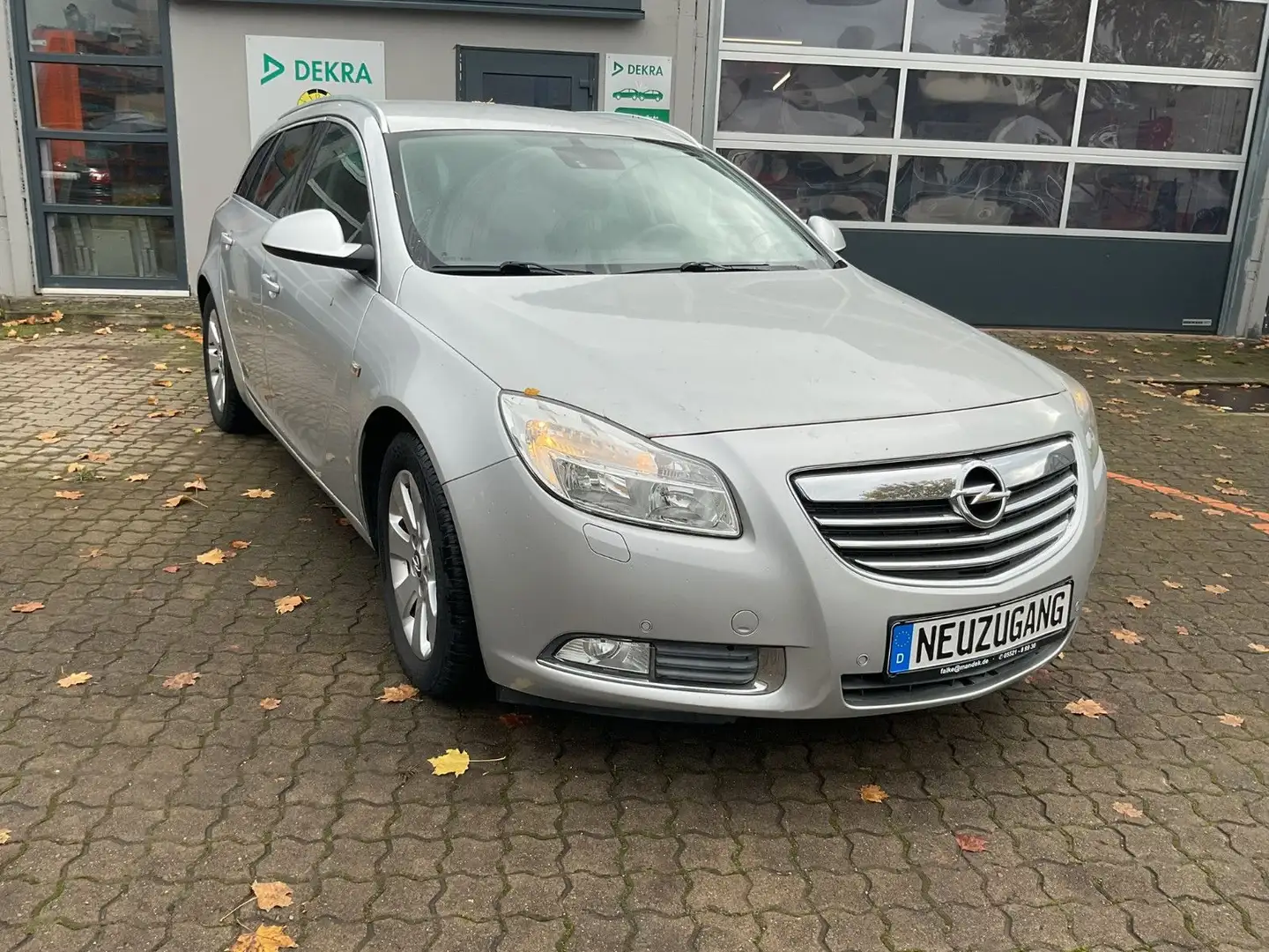 Opel Insignia A Sports Tourer Design Edition Silber - 1