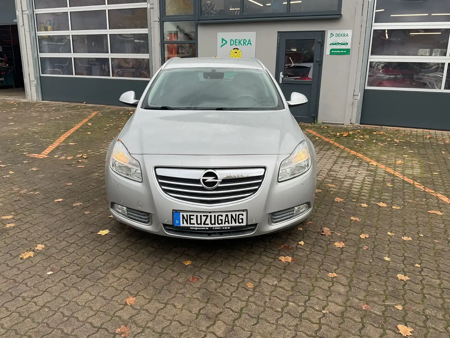 Opel Insignia A Sports Tourer Design Edition Silber - 2