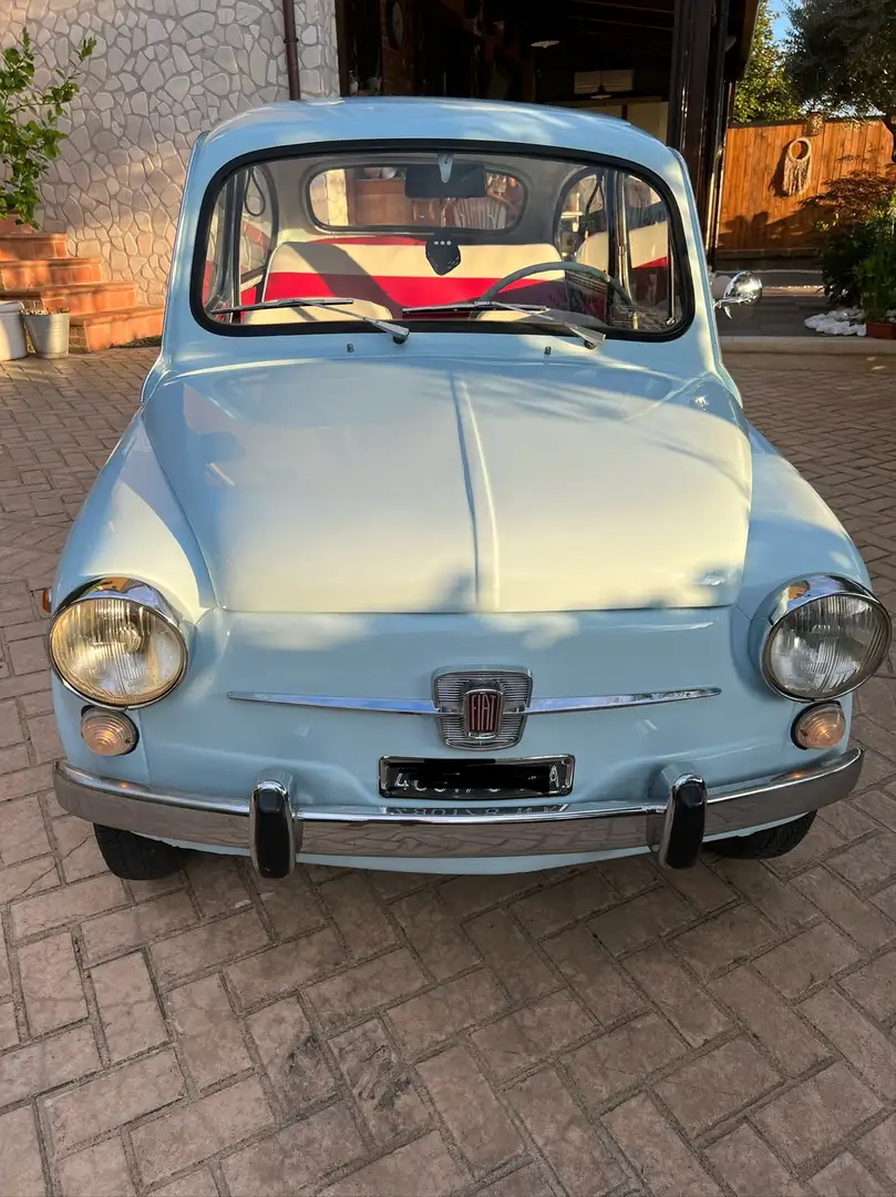 Fiat 600 Fanalona Azul - 1