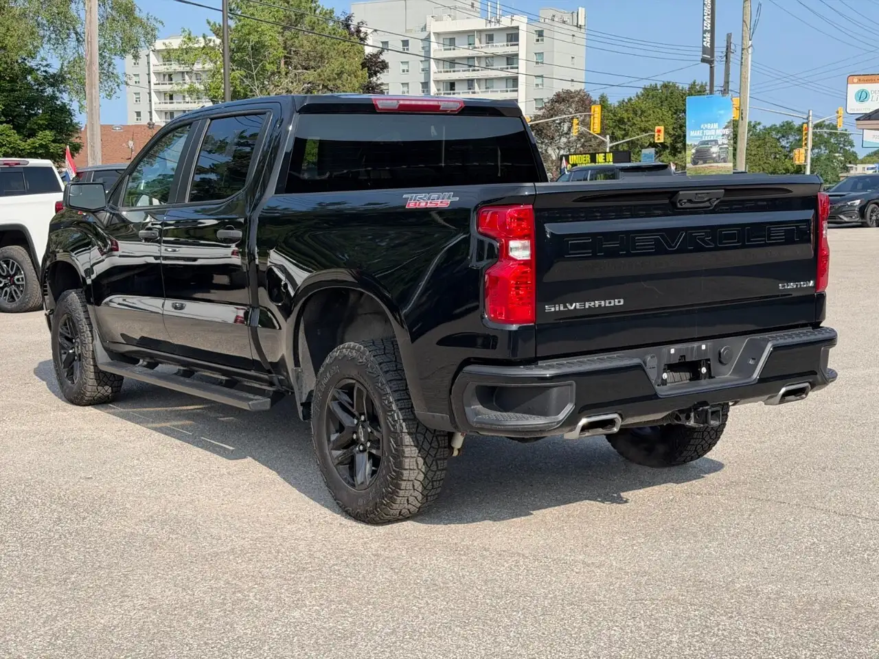 Chevrolet Silverado 1500 снимка Chevrolet Silverado 1500