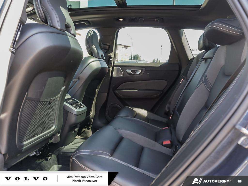 2022 Volvo XC60 B6 R-Design - Bowers Sounds/Sports design thumb 12