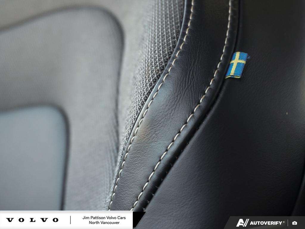 2022 Volvo XC60 B6 R-Design - Bowers Sounds/Sports design thumb 24