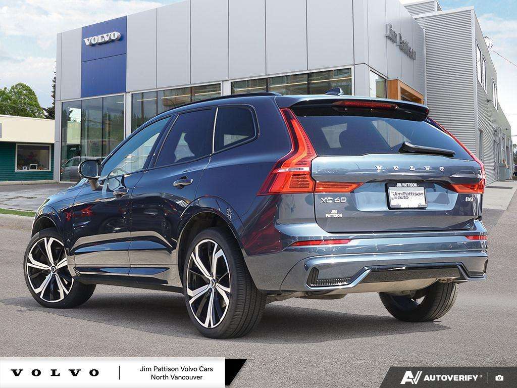 2022 Volvo XC60 B6 R-Design - Bowers Sounds/Sports design alt 4