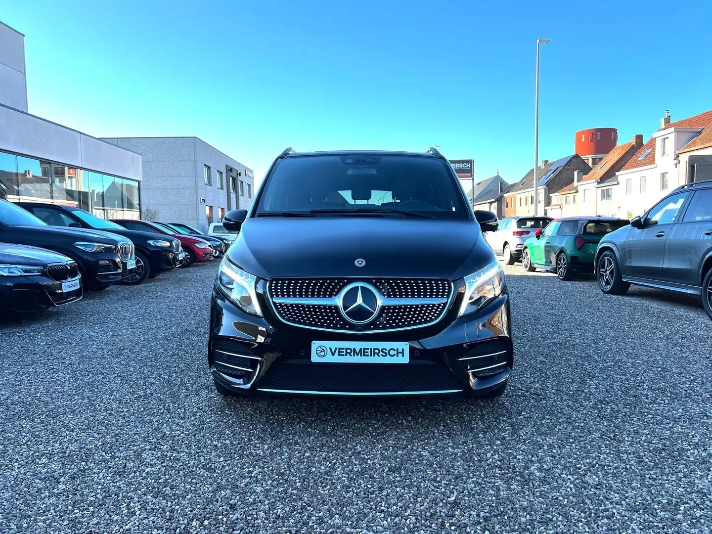 Mercedes-Benz V 300 d lang 9G-TRONIC Exclusive Edition*AMG LINE* BTW* Zwart - 2
