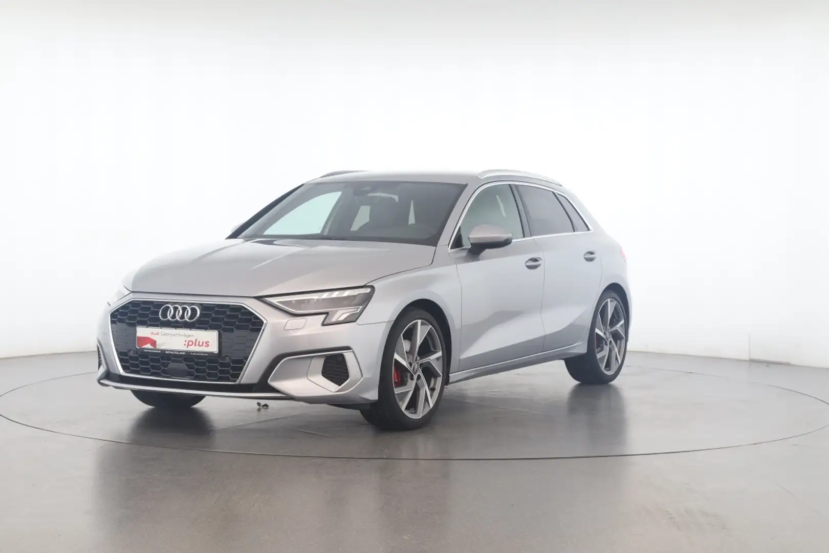 Audi A3 Sportback 35 TFSI advanced S line MMI NAVI+ Argento - 2