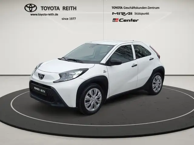 Toyota Aygo X Basis Apple CarPlay Android Auto Musikstreaming DA