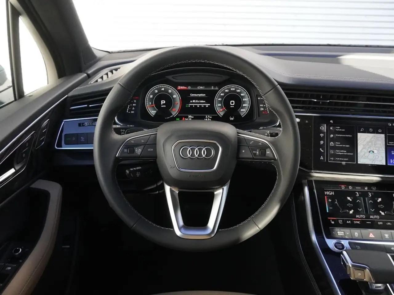 Audi Q7 снимка Audi Q7