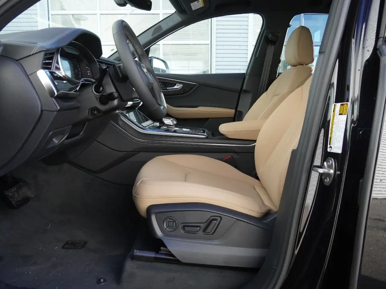 Audi Q7 снимка Audi Q7