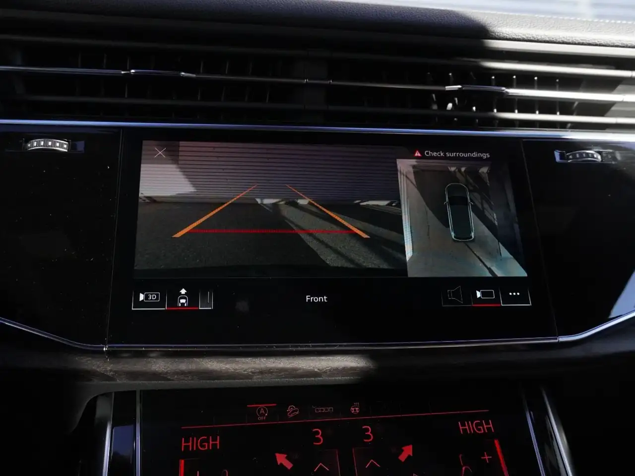 Audi Q7 снимка Audi Q7