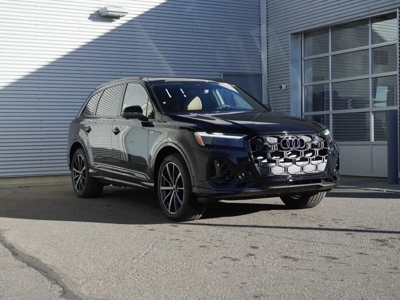Audi Q7 снимка Audi Q7