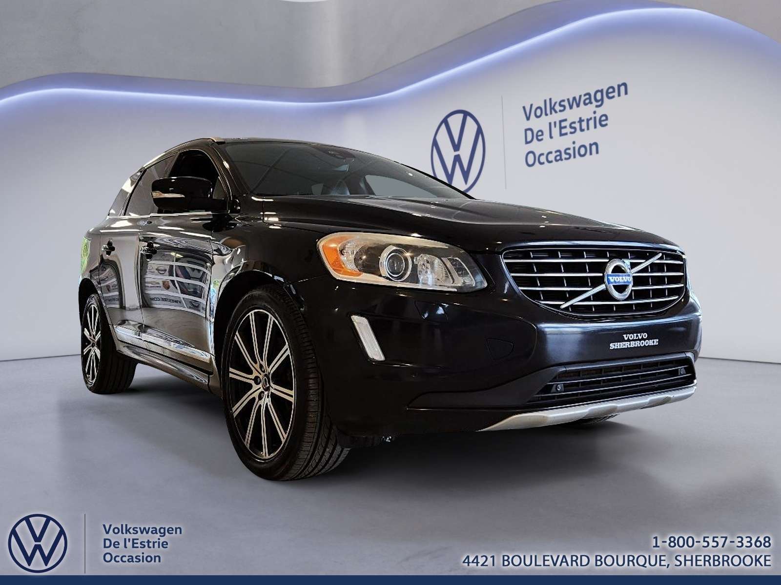 2015 Volvo XC60 AWD / 3.0 V6 /T6 PLATINUM / TOIT / CUIR /BLUETOOTH alt 3