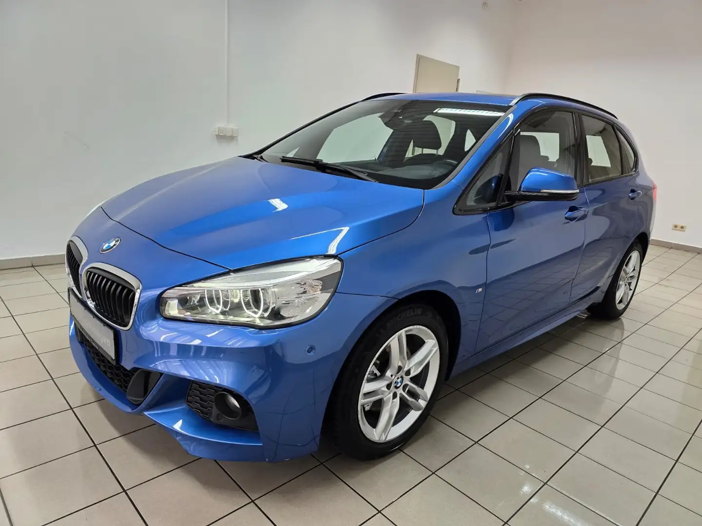 BMW 218 i Active Tourer M Sport LED Panorama Kamera K Blau - 1