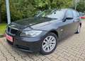 BMW 318 /GARANTIE/AUTOMATIK/TÜV 06.26/AHK/TEMP. Schwarz - thumbnail 20