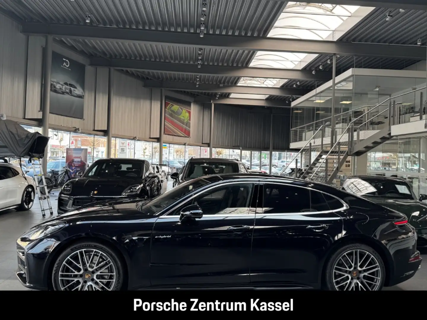 Porsche Panamera 2.9 EU6e 4 E-Hybrid Schwarz - 2