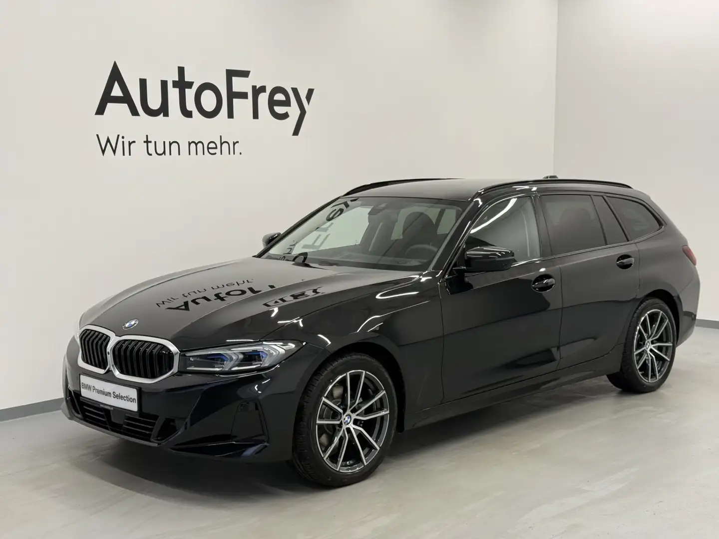 BMW 320 320d xDrive Schwarz - 1