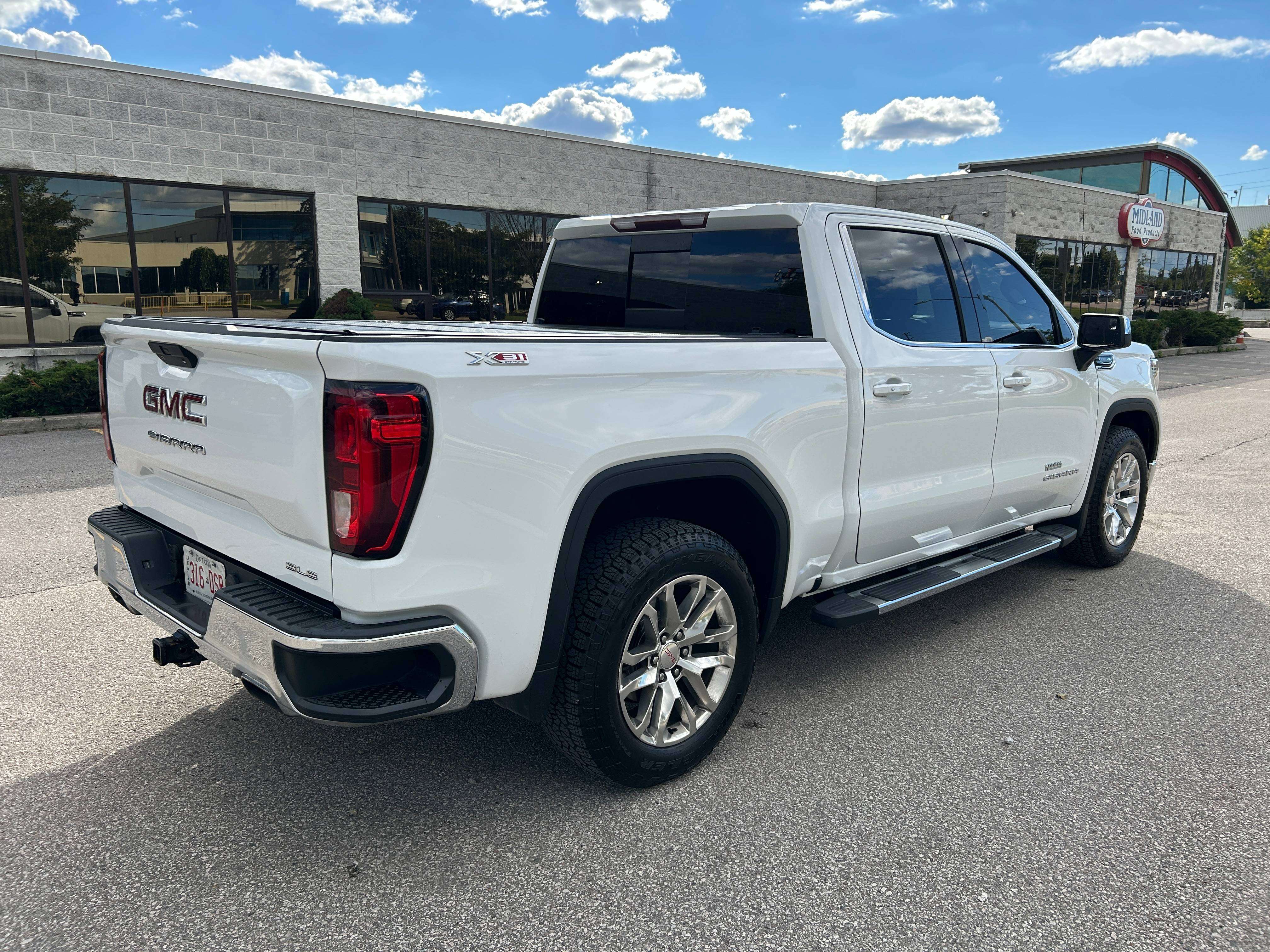 2019 GMC Sierra 1500 SLE KODIAK X31 Crew Cab 5.3L, 4x4, 1-Owner, CERT.! — снимка 1