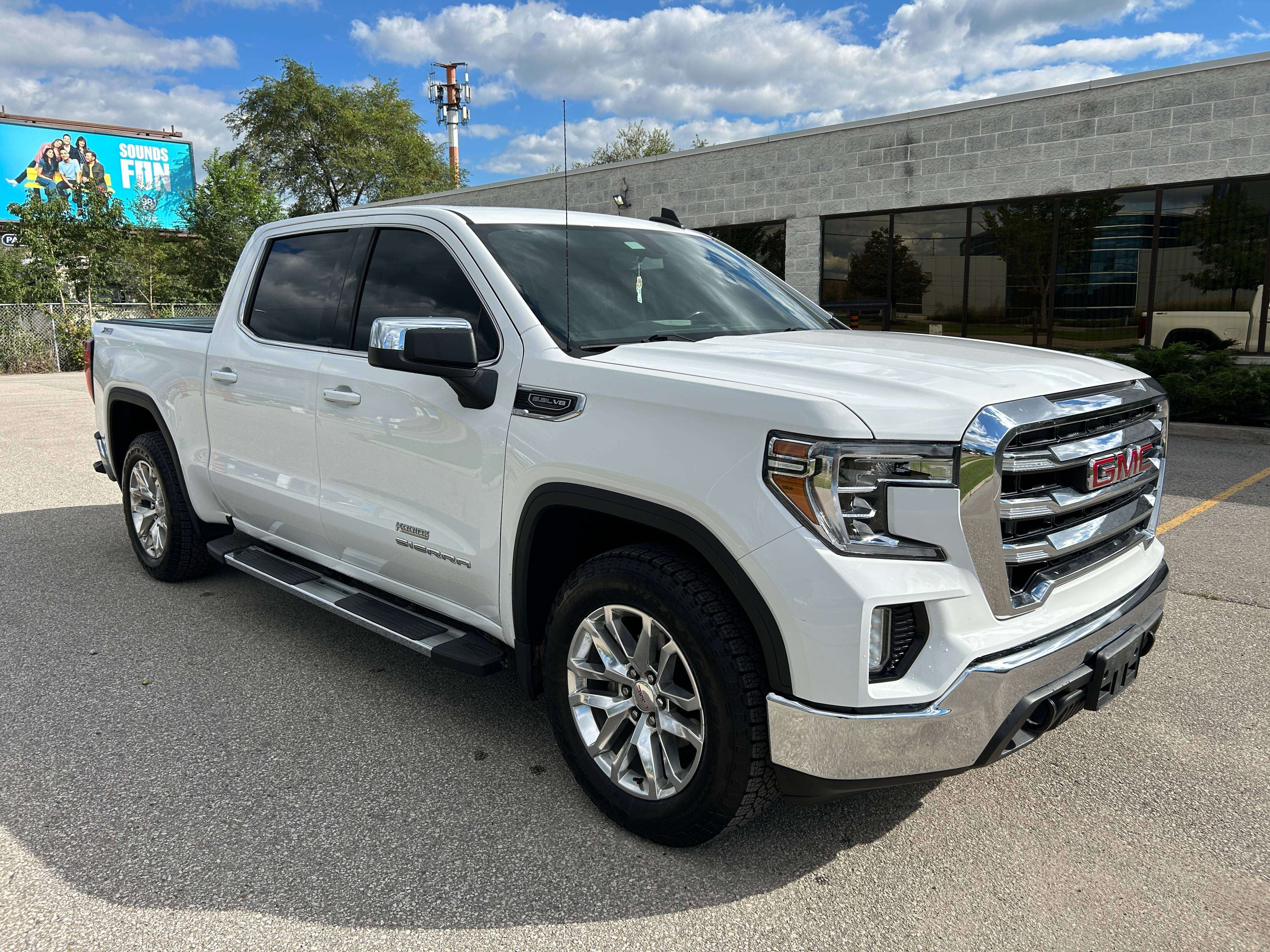 2019 GMC Sierra 1500 SLE KODIAK X31 Crew Cab 5.3L, 4x4, 1-Owner, CERT.! — снимка 1