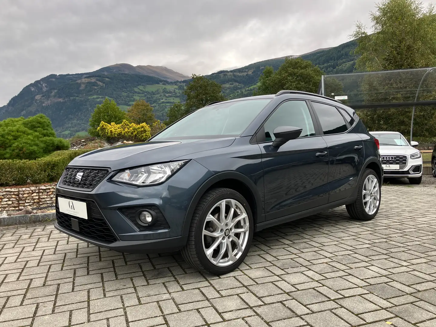 SEAT Arona 1,0 Eco TSI Reference / 18 Zoll / Top gepflegt! Gris - 1