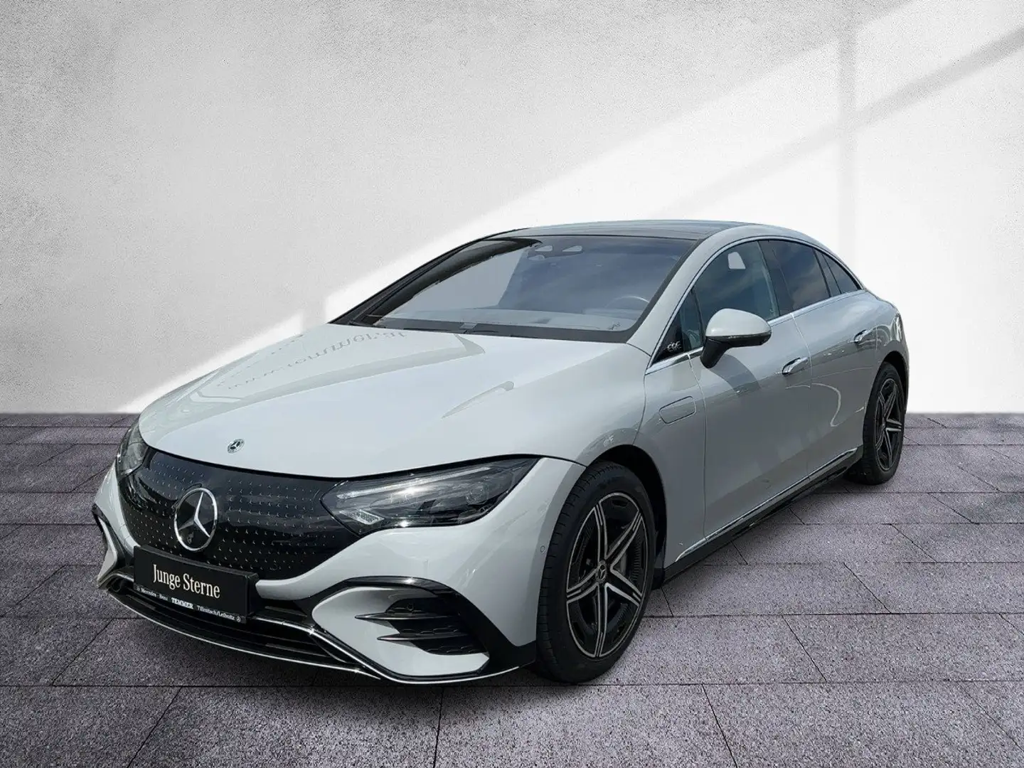 Mercedes-Benz EQE 350 Grau - 2
