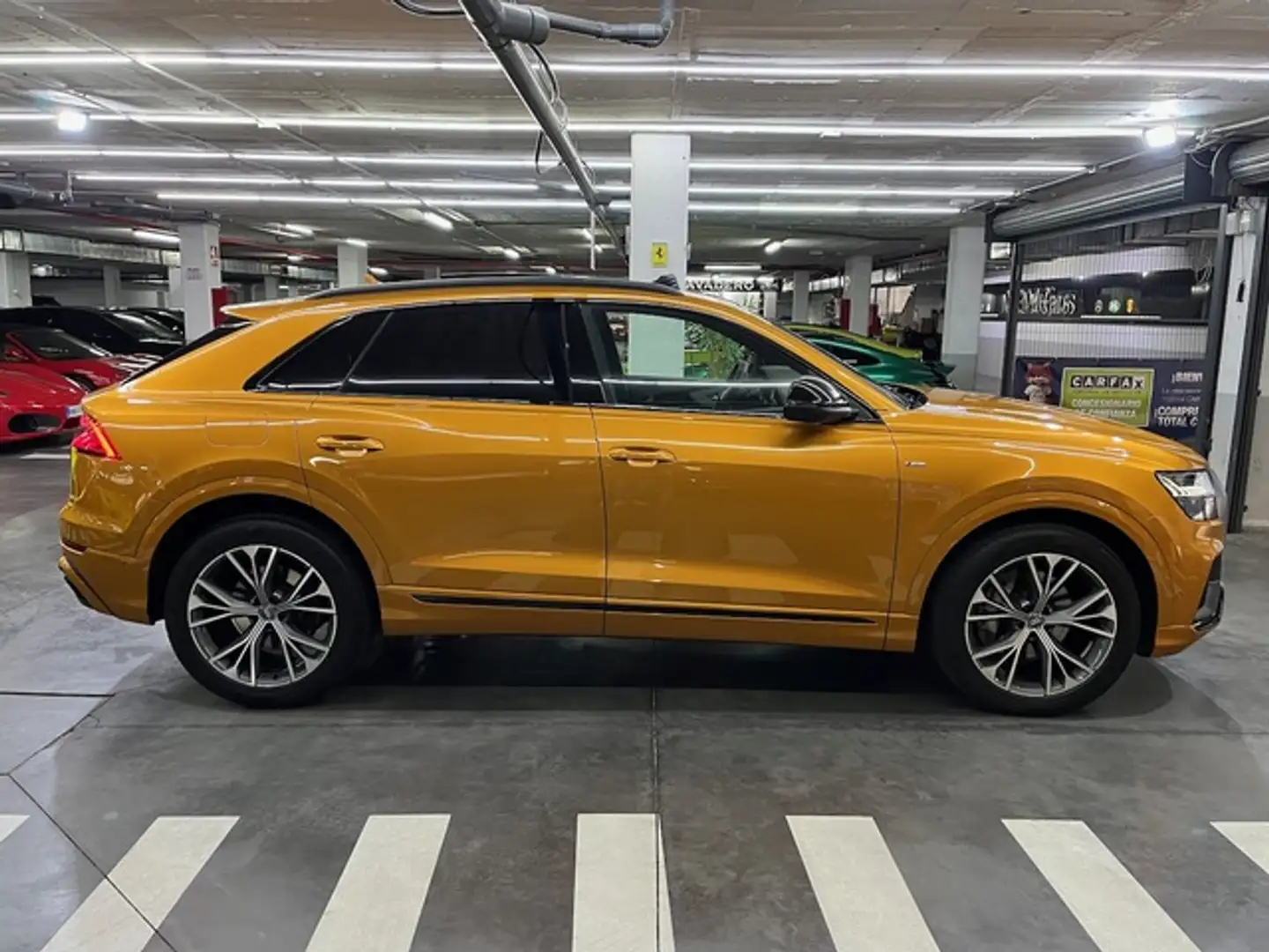 Audi Q8 50 TDI quattro tiptronic Оранжевый - 2