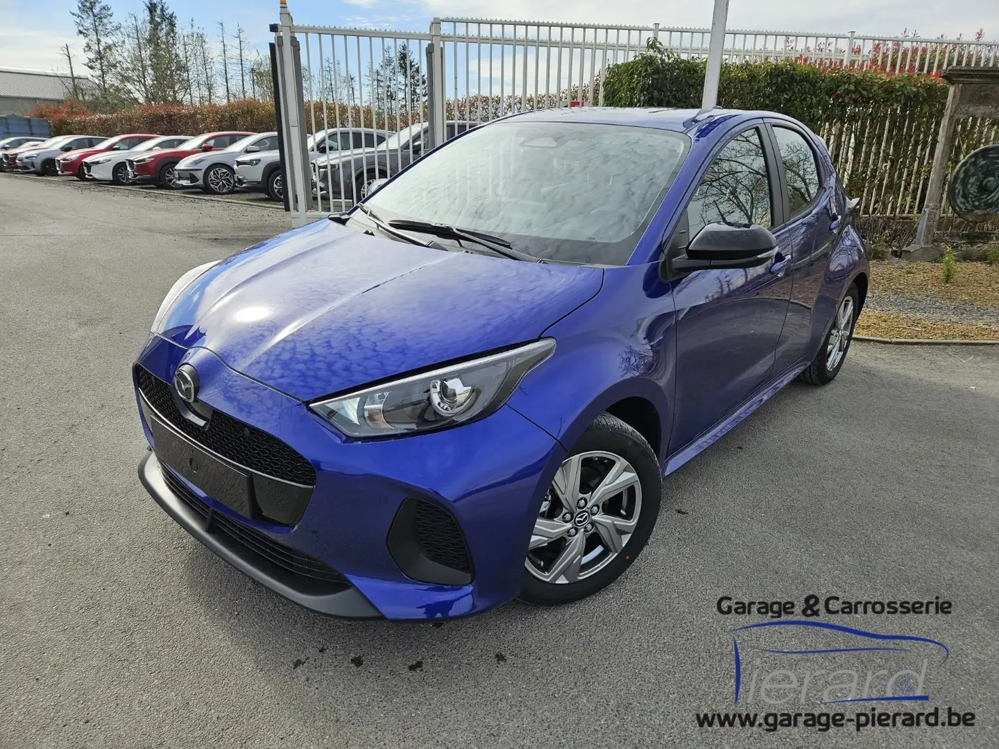 Mazda 2 Hybrid NEW exclusive Line * REPRISE POSSIBLE * Blauw - 1