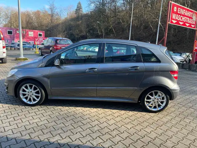 Mercedes-Benz B 200 Automatik Klima Leder Preis inkl Neu Tüv