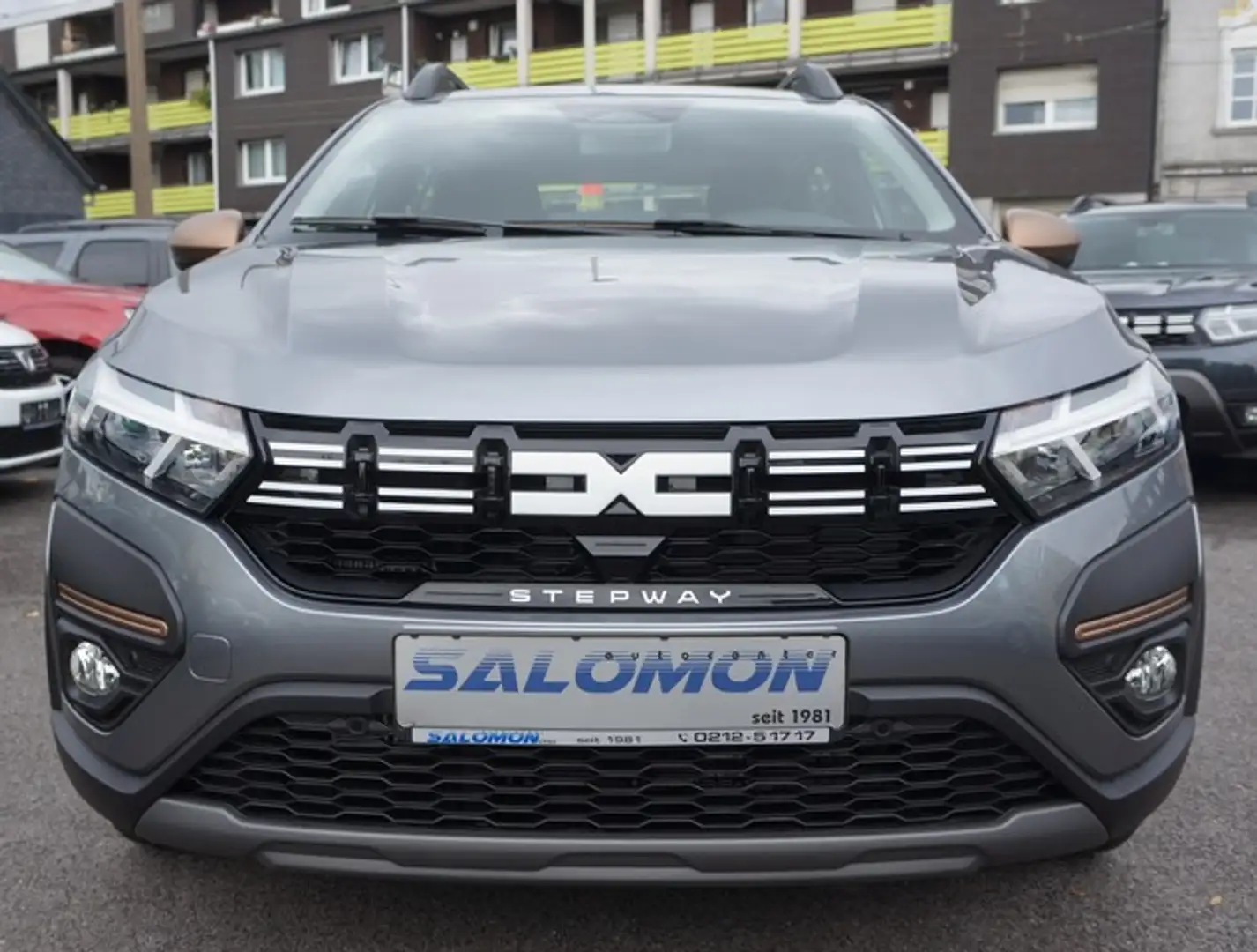 Dacia Sandero III Stepway*LPG EXTREME+*NAVI+CAM+Sitzhe "ALU*KLIM Grau - 2