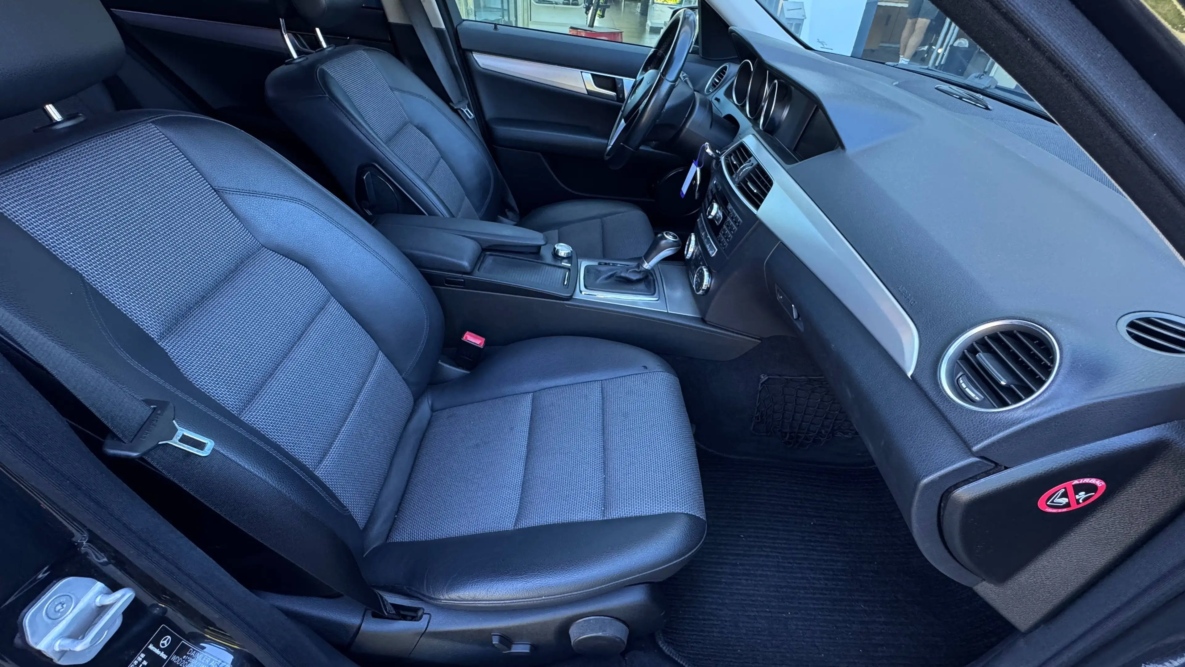 Mercedes-Benz C 250 C 250 CDI BlueEfficiency 4Matic (204.082) — photo 9
