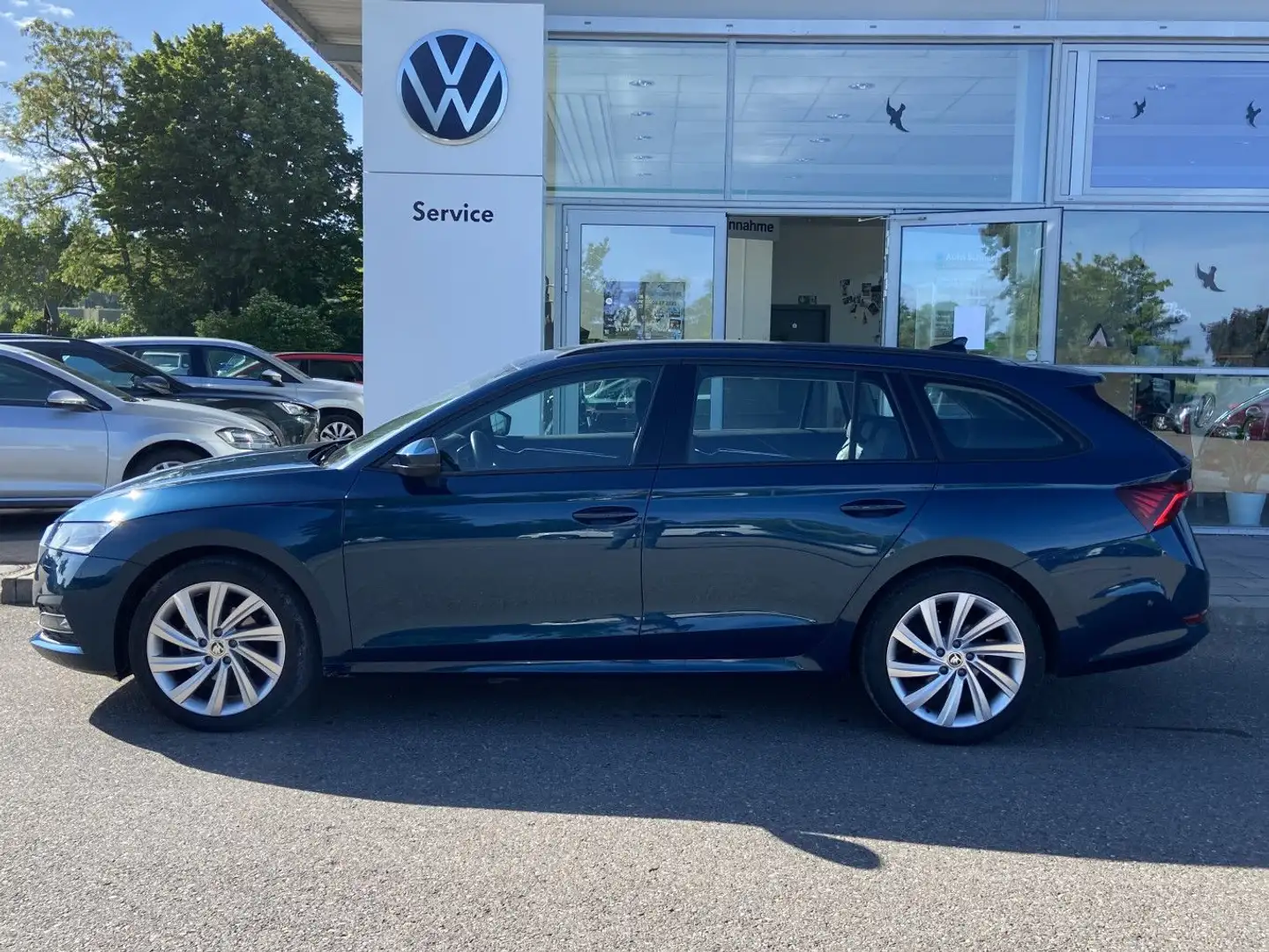 Skoda Octavia Combi 1.5 TSI Style First Edition 18"+TE Blau - 2