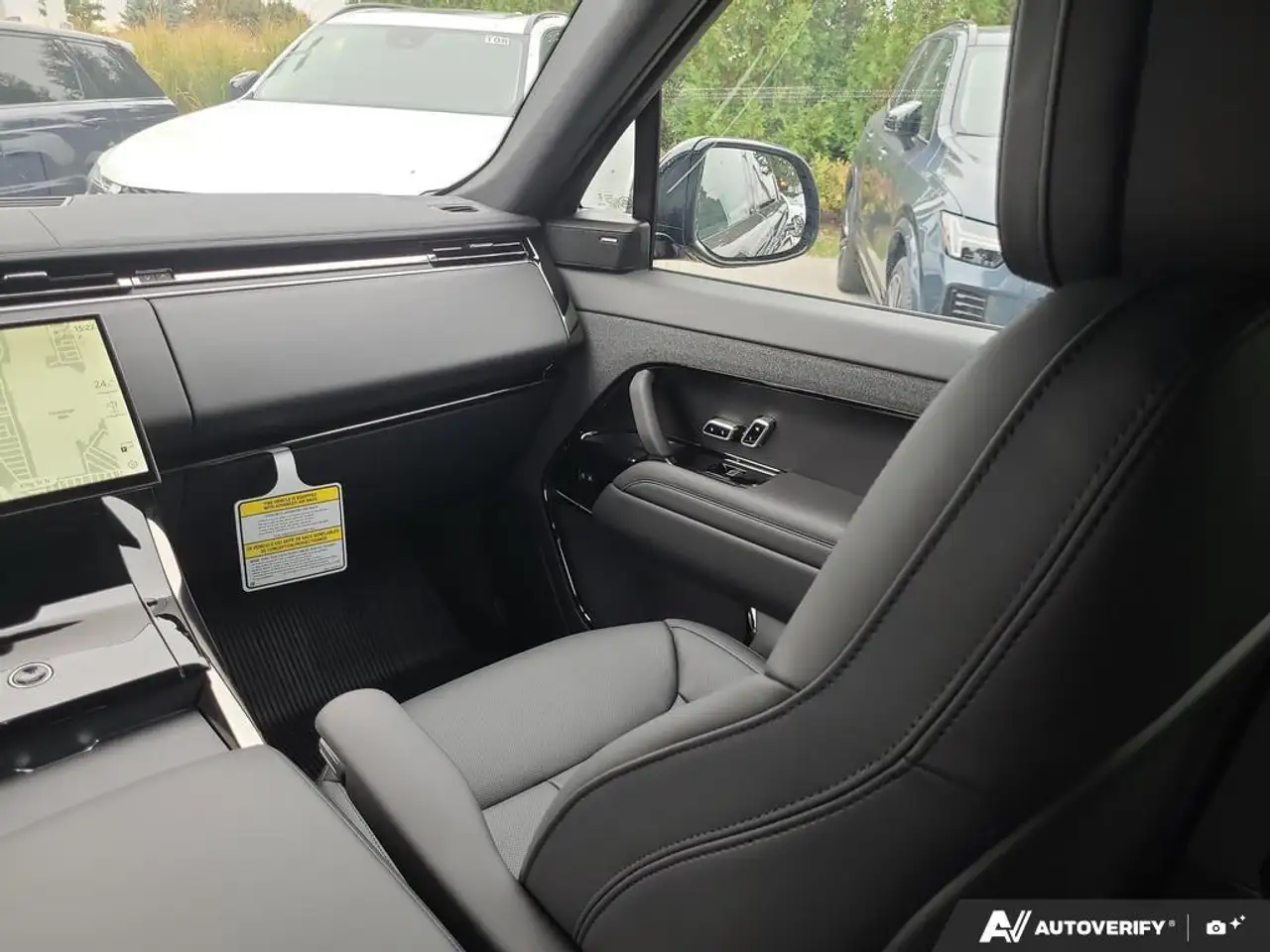 Land Rover Range Rover Sport снимка Land Rover Range Rover Sport