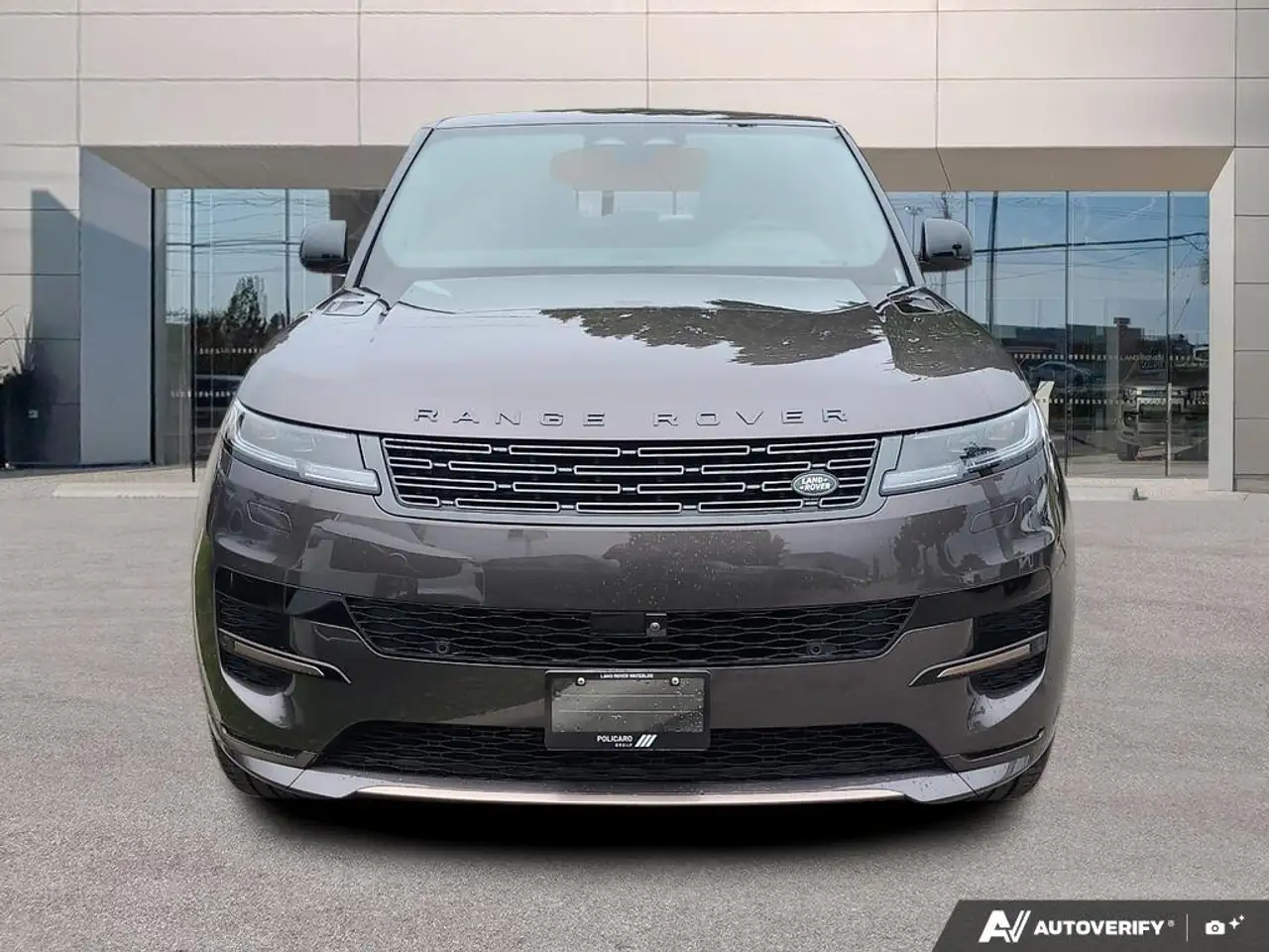 Land Rover Range Rover Sport снимка Land Rover Range Rover Sport