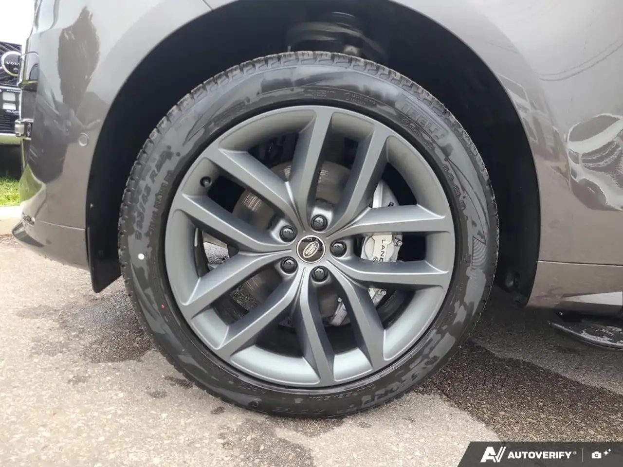 Land Rover Range Rover Sport снимка Land Rover Range Rover Sport