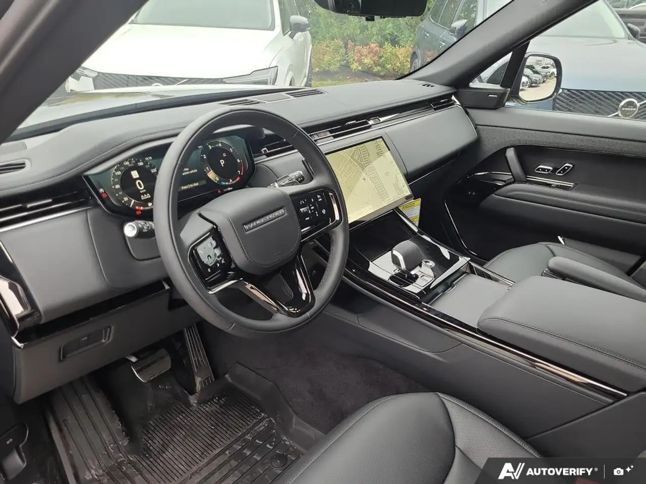 Land Rover Range Rover Sport снимка Land Rover Range Rover Sport