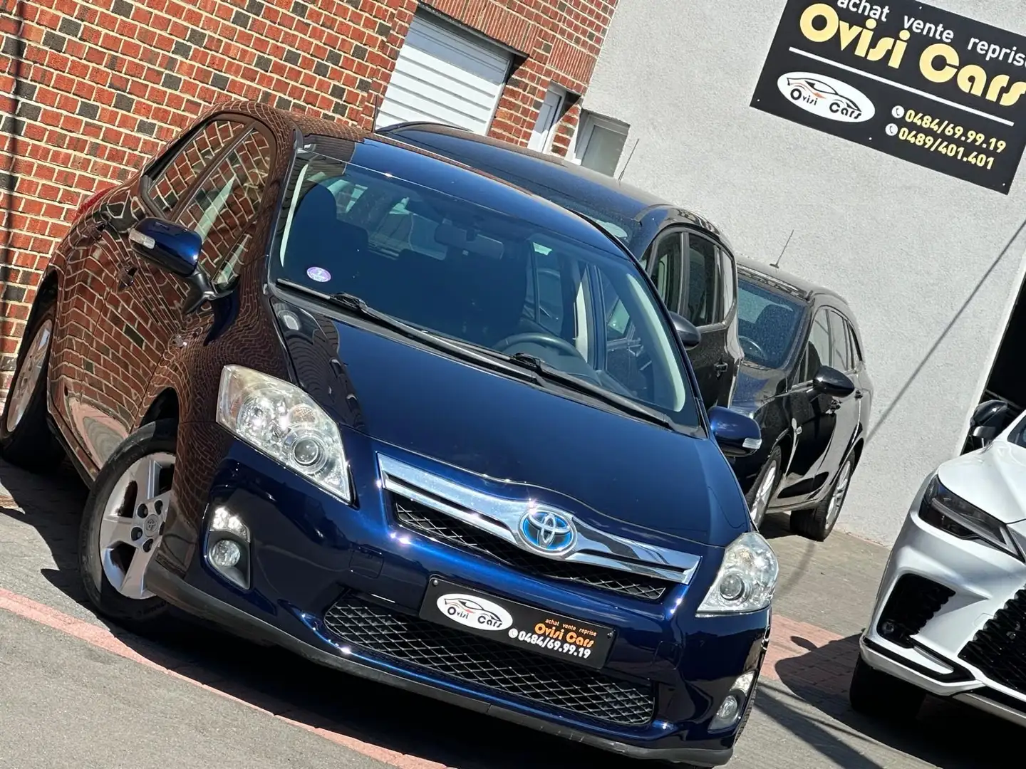 Toyota Auris // 1ERE PROPRIÉTÉ // PARFAIT ÉTAT // Bleu - 2