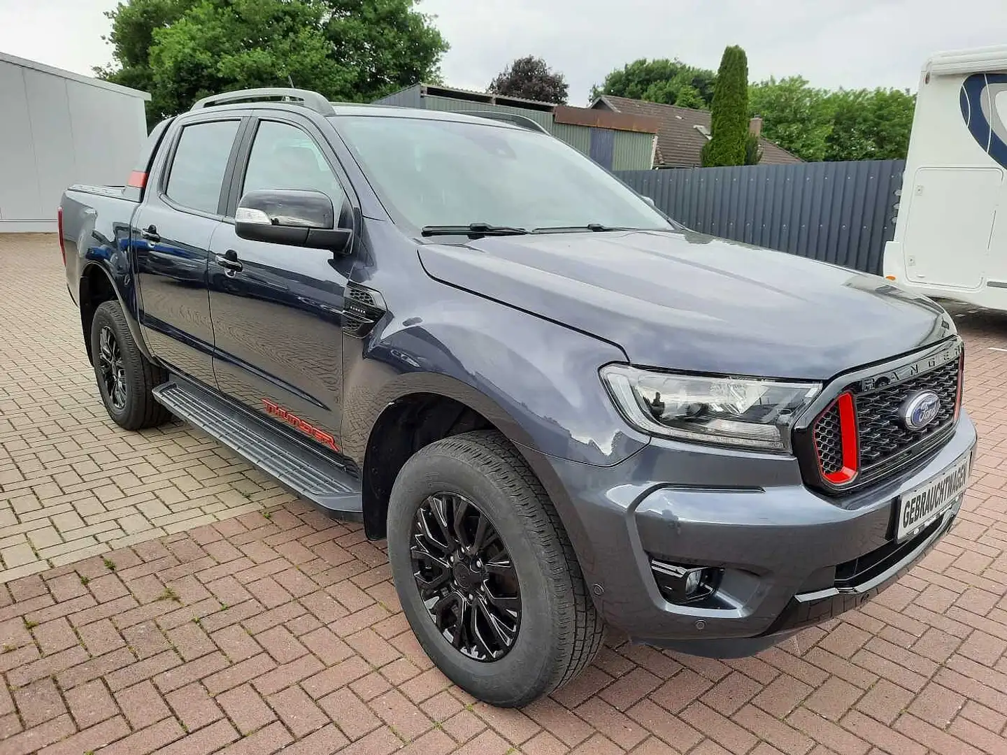 Ford Ranger Pick Up 4x4 TDCi 2,0 l EcoBlue Autm. Grau - 2