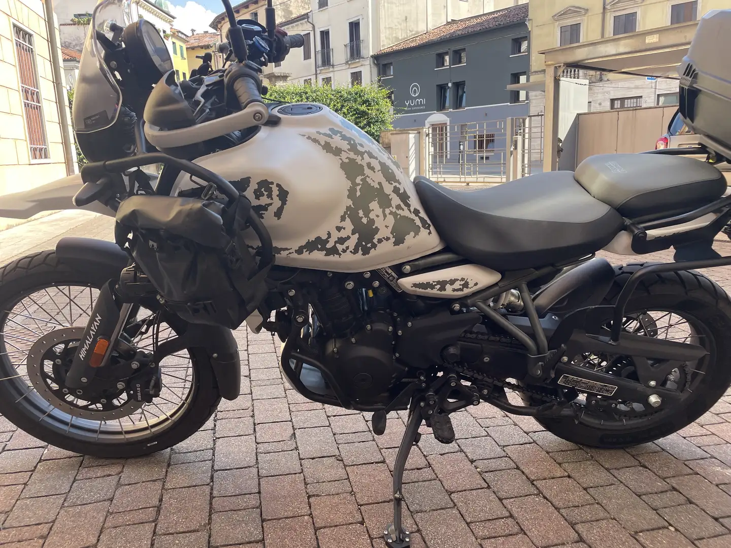 Royal Enfield Himalayan kamet white - 2