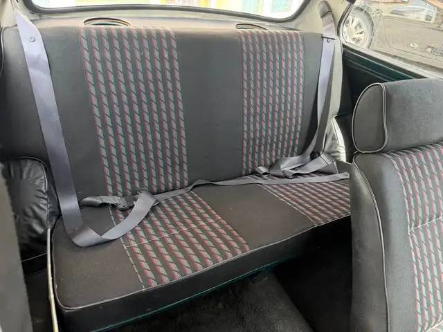 Mini Hatch view 13
