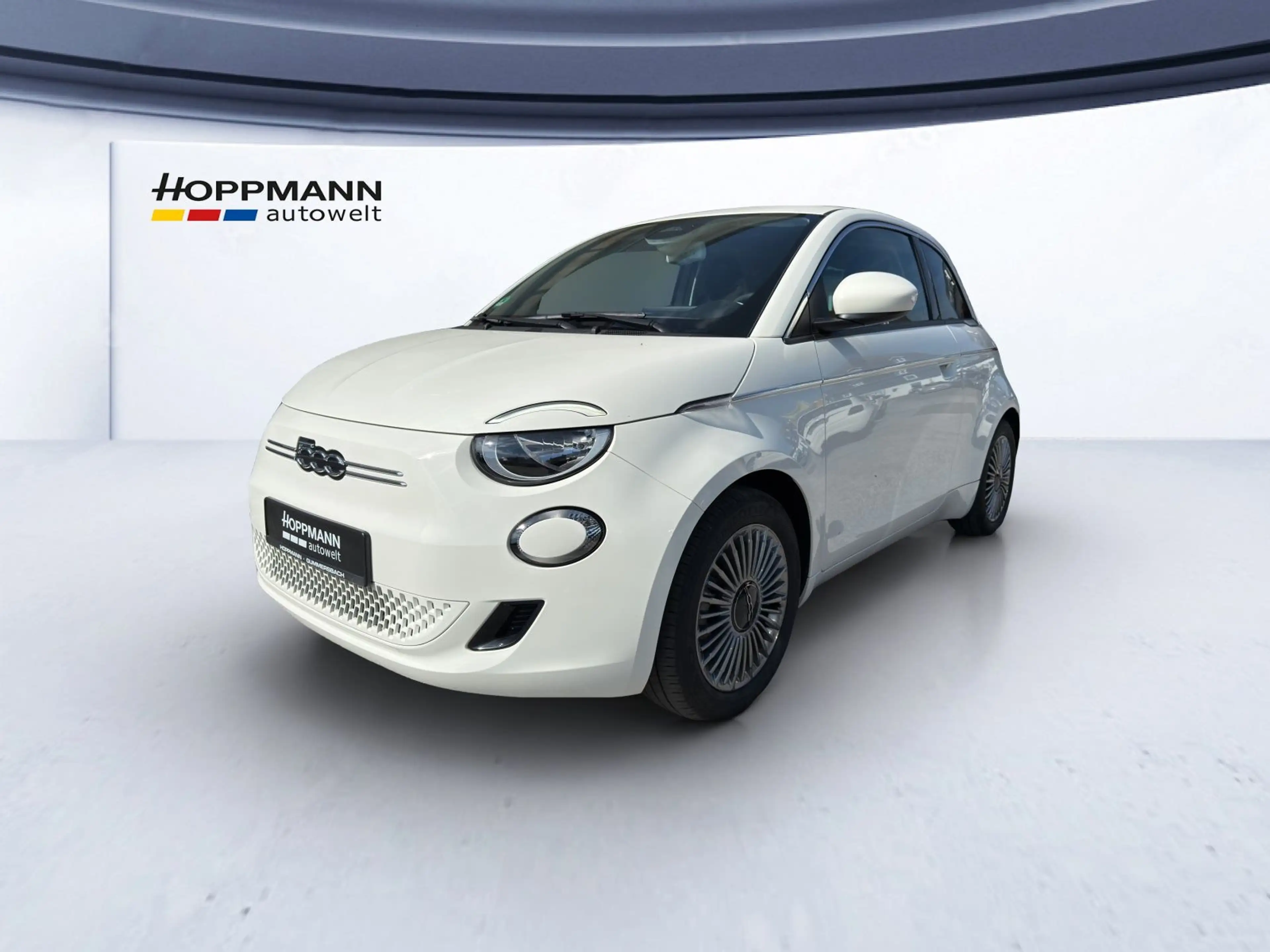 Fiat 500e *LED*CARPLAY*KLIMA* — photo 2