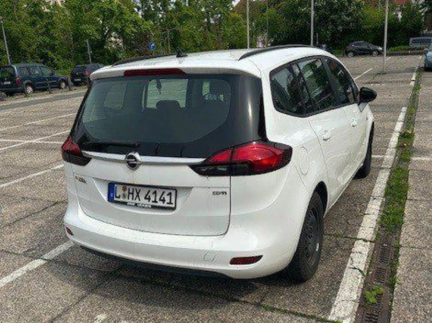 Opel Zafira Tourer 2.0 CDTI Edition Blanco - 1