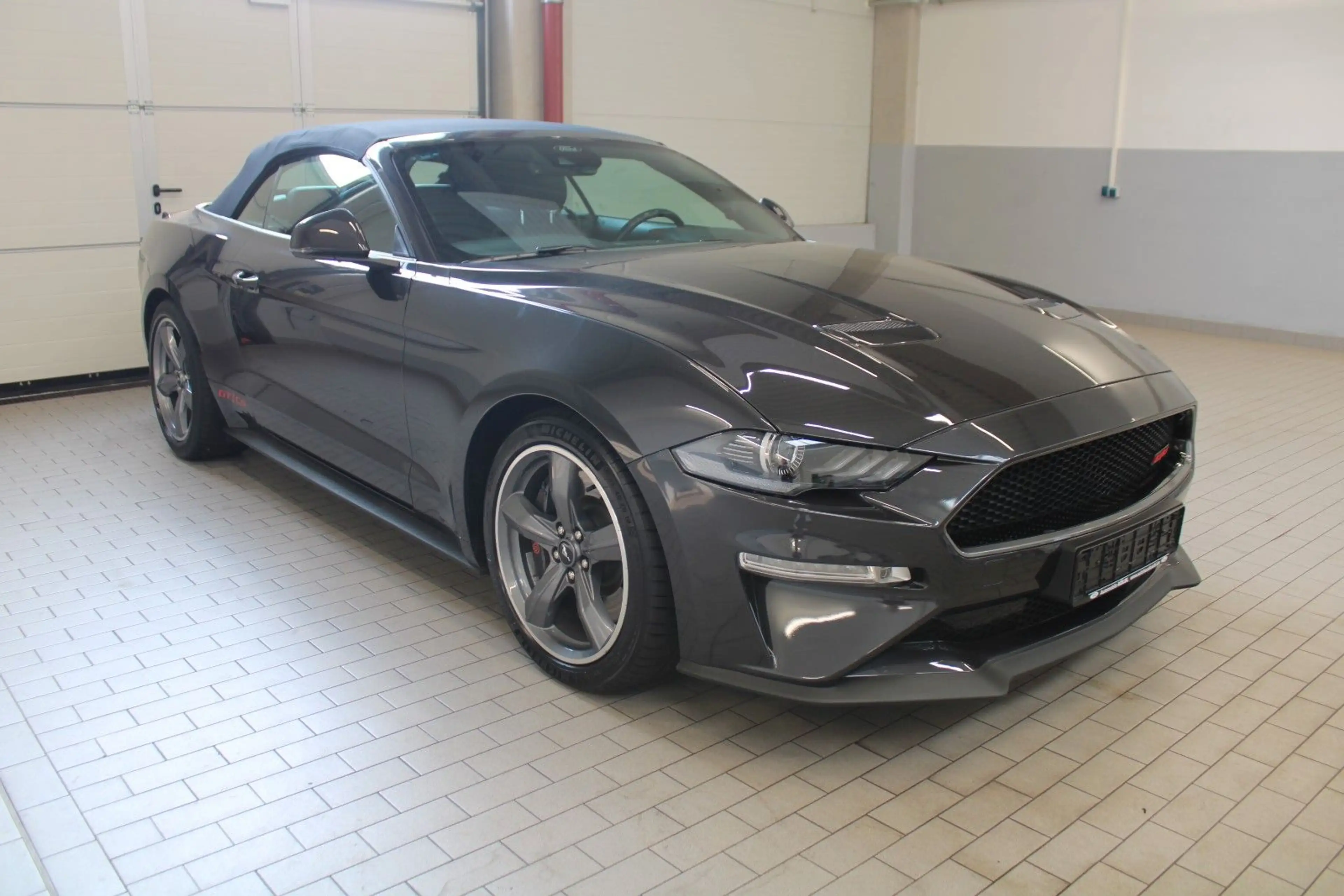 Ford Mustang Cabrio California V8 Aut., MAGNE RIDE — photo 12