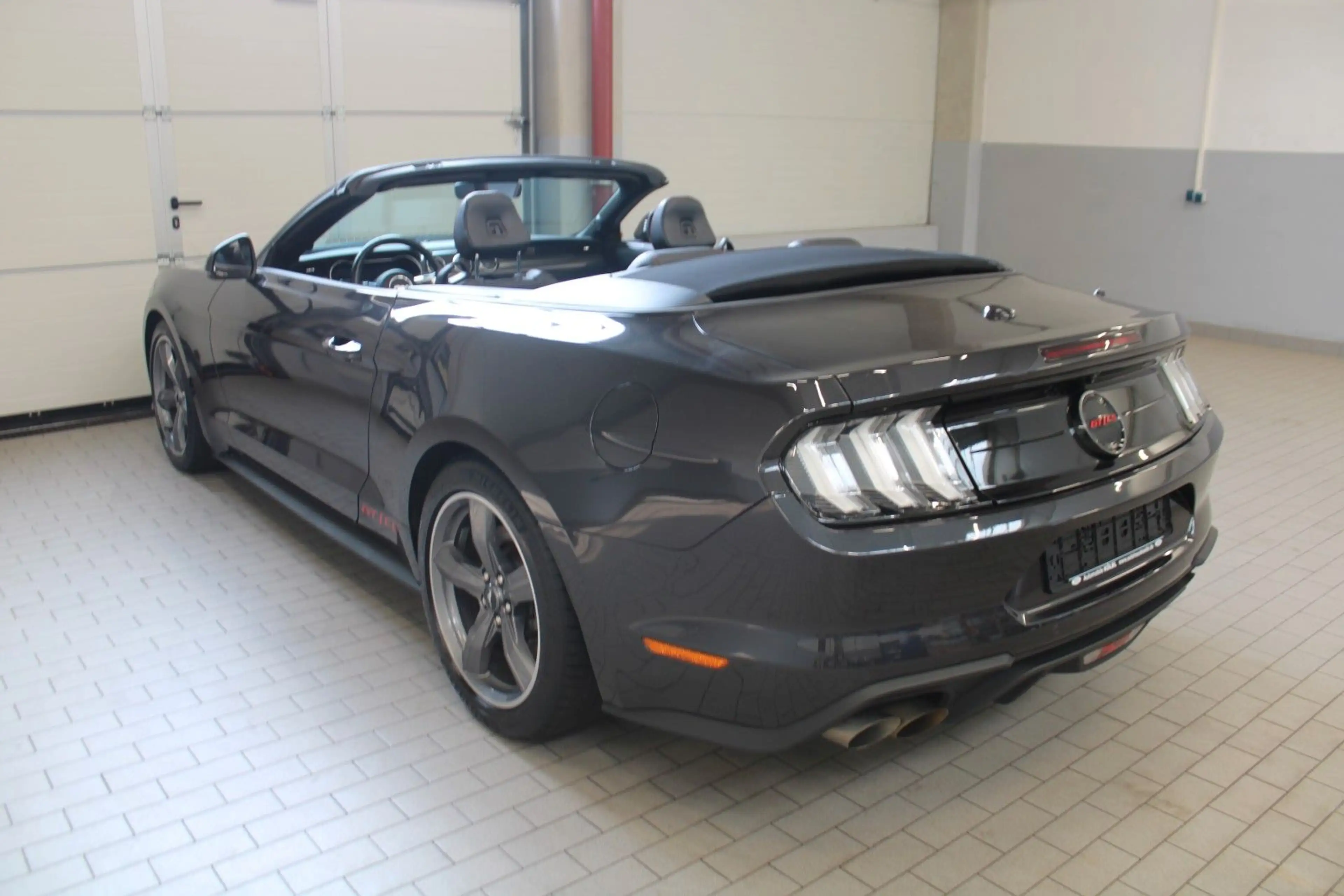 Ford Mustang Cabrio California V8 Aut., MAGNE RIDE — photo 8
